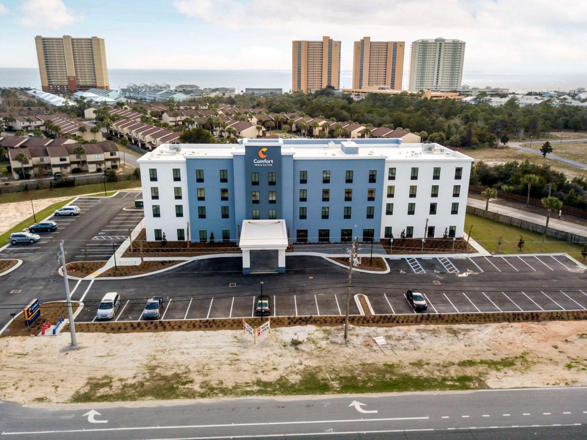 Comfort Inn & Suites Panama City Beach - Pier Park Area Exterior photo